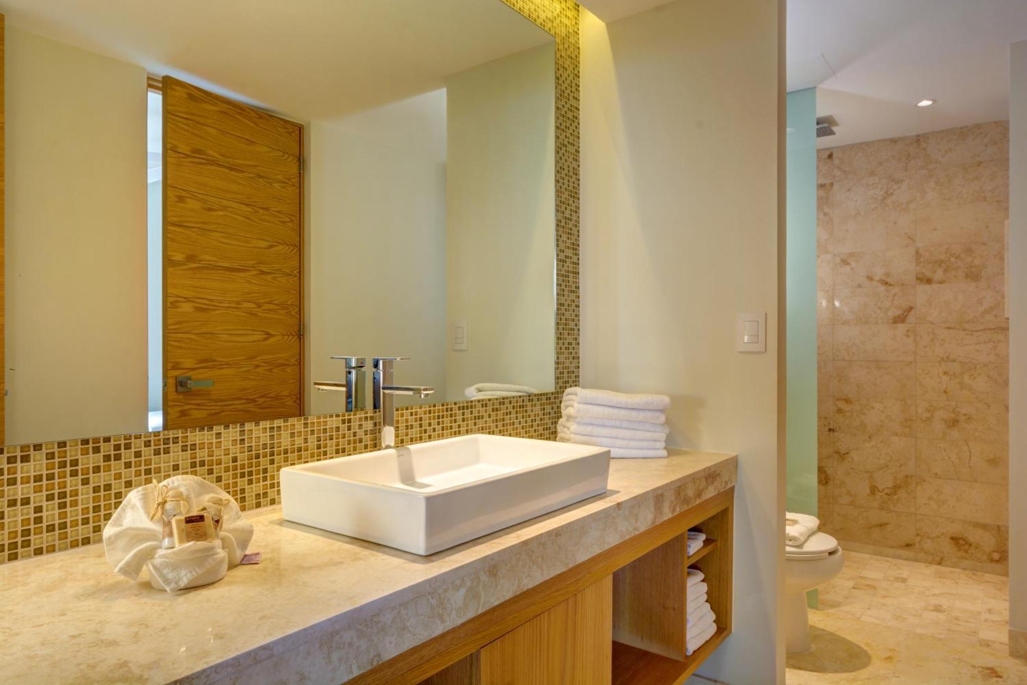 Anah Suites By Las Flores Vacation Rentals Playa del Carmen Exterior foto